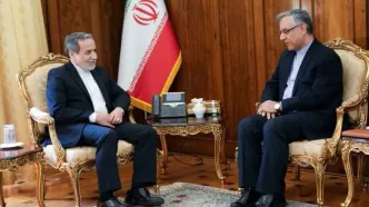 سفیر جدید ایران در انگلیس با عراقچی دیدار کرد