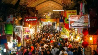 بازار شب عید در سایه تورم و سرکوب مزدی؛ دستفروشان برنده‌های اصلی، مغازه‌داران بازنده‌های بی‌پناه!