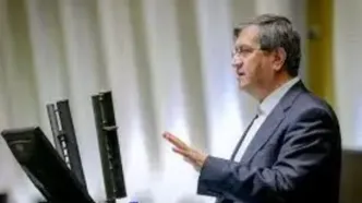 چرا نمایندگان مجلس رای اعتماد به همتی را پس گرفتند؟