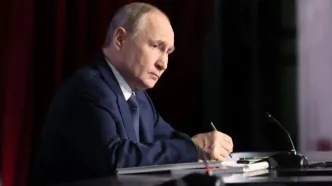 پوتین معاهده مشارکت راهبردی ایران و روسیه را امضا کرد