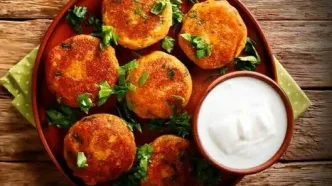 طرز تهیه کوکوی ماست ترد و خوشمزه