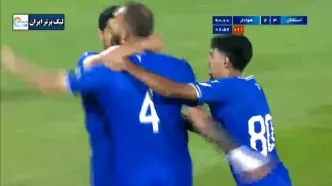 گل سوم و دومین مردودی استقلال توسط چشمی