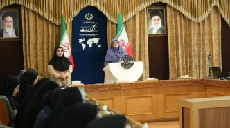 ببینید | توضیحات سخنگوی دولت درباره تغییر ساعت رسمی کشور
