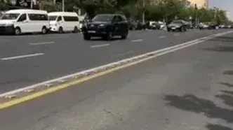 قرق کردن خیابان‌های عباس آباد تهران هنگام عبور کاروان بزرگ و عظیم شاهزاده عربستانی همراه با اسکورت‌های متعدد پلیس