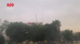 طوفان در تهران آغاز شد