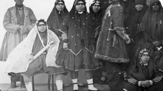 جشن تولد ناصرالدین شاه قاجار با حضور زنان حرمسرا/ عکس