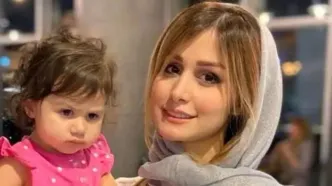 تصویری خاص از سپیده بزمی پور، همسر جوان شاهرخ استخری، در کنار دخترانش!