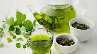 ۳ نوشیدنی ساده برای پاکسازی ریه