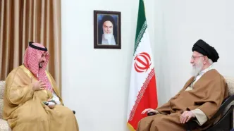 وزیر دفاع عربستان: در دیدار با رهبر ایران روابط دوجانبه را بررسی کردیم