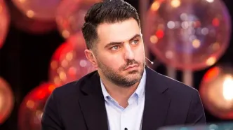 قاب زیبا از علی ضیا در کنار مادر جوانش