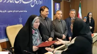 زنان پیشرو جامعه کار و تلاش فارس تجلیل شدند