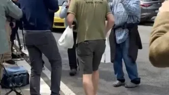 حضور مسئول عالیرتبه با شلوارک در محل مذاکرات! +فیلم