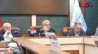 وزیر گردشگری: مدیرانی که برنامه های وزارتخانه را اجرا نکنند تغییر می کنند/ دیگر نمی‌توانیم با ابزارهای قدیمی از تمدن‌مان صیانت کنیم