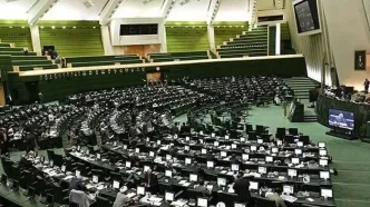 جمعی از نمایندگان بابت انفجار بندر شهید رجایی تسلیت گفتند