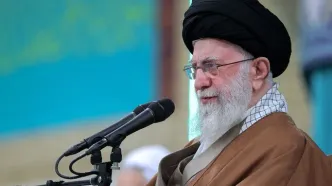 رهبر انقلاب: خط ائمه، خط ایستادگی و استقامت است