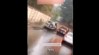 جنون عجیب راننده حین عبور از سیل!