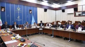 زیبنده نیست که برخی شهرها سینما ندارند