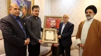 معاون رئیس جمهور با خانواده شهید امیرعبداللهیان دیدار کرد