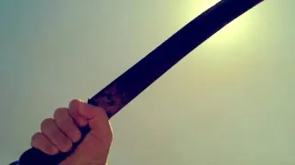 حمله اراذل و اوباش به یک مغازه در تهران + ویدئو