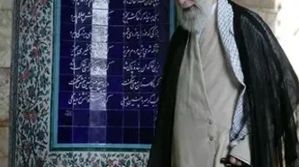 لحظاتی کمتر دیده‌شده از حضور رهبر انقلاب در سعدیه شیراز در اردیبهشت ۱۳۸۷