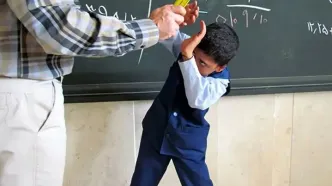 اخراج جنجالی معلم به‌دلیل تنبیه بدنی در روستای کرجو