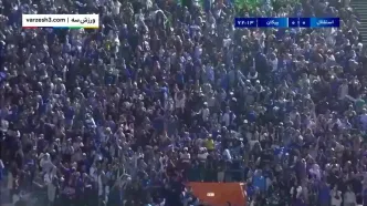 ببینید|  گل اول استقلال به پیکان با پنالتی رضاییان