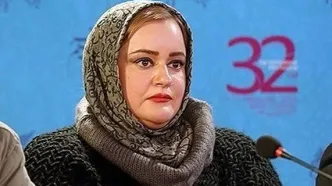 تیپ مجلسی نعیمه نظام‌دوست در یک کنسرت