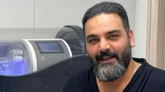عکس دیدنی از برادر خوش‌تیپ احسان علیخانی / بی شباهت به آقای مجری !