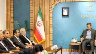 توسعه زیرساخت معادن یزد در شمار برنامه های ایمیدرو/ استاندار: احداث نیروگاه خورشیدی و تامین آب؛ پیش نیاز توسعه صنایع یزد