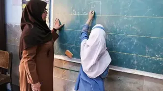 حق معلمان پایمال شد