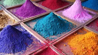 رنگ هم کالای لوکس شد / فرار مردم از نقاشی