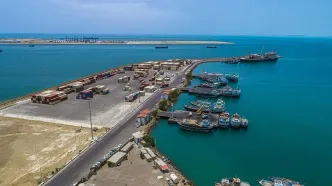 تعطیلی موقت عملیات بندری در بندر شهید رجایی
