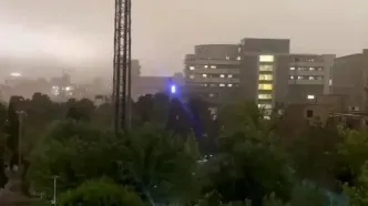 ببینید| ویدئویی از طوفان شدید در تهران