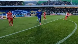 نصب دوربین روی لباس داور دیدار پرسپولیس - سپاهان