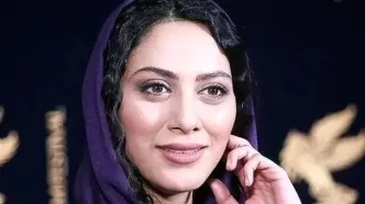 ویدیوی فاتحه خواندن مونا فرجاد وایرال شد