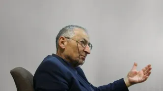 منتجب‌نیا: جلیلی بدون پیروزی در انتخابات همه منصب‌ها را بدست آورده