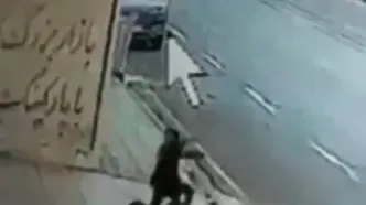 دستگیری عاملان گردنبند قاپی از یک مادر بچه‌ به‌ بغل + فیلم