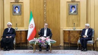 پزشکیان: دنبال گسترش روابط ایران و آذربایجان هستیم / فرصت‌ها و زمینه‌های بسیار خوبی برای همکاری خواهیم داشت