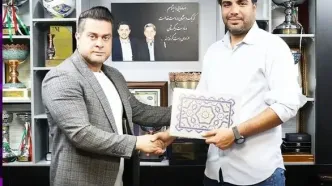 وحید بیاتلو سرمربی تیم مدعی صعود ماند!