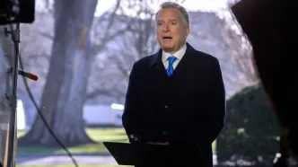 سیدحسین موسویان، مذاکره کننده هسته‌ای سابق ایران: با سفر ویتکاف، نماینده ترامپ، به تهران، شانس توافقی آبرومندانه افزایش می‌یابد / تلف کردن زمان به نفع دو کشور نیست / شانس توافق با مذاکره مستقیم بیشتر و سریع‌تر است، به‌ویژه اینکه در تهران باشد