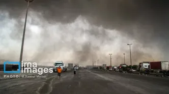 ببینید | گودال ایجاد شده براثر انفجار در بندر شهید رجایی بندرعباس