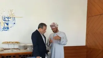 دیدار خصوصی عراقچی با وزیر امور خارجه عمان