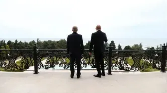 دیدار پزشکیان و علی‌اف با چشم اندازی از ساحل خزر