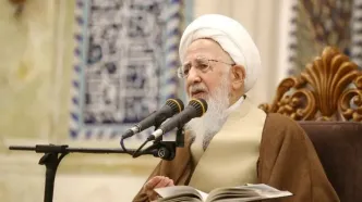 تصویری از دیدار آیت الله جوادی آملی و رهبر جریان صدر در عراق