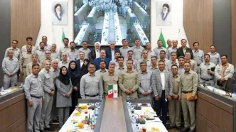 شرکت ملی مس و مجتمع مس سرچشمه، گُل سرسبد صنایع کشور هستند