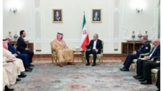 پزشکیان: ایران و عربستان می‌توانند الگویی برای همکاری‌های منطقه‌ای باشند