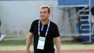 مشاور پرسپولیس استعفا کرد؛ استیلی: بدون اطلاع من 8 وینگر گرفتند!