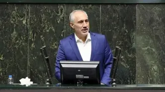 امسال ۶ میلیارد دلار واردات بنزین داشتیم/ هرچه پول برای بنزین هزینه کنیم اعتبارات برای بنیه دفاعی، معیشت و دارو کاهش می‌یابد