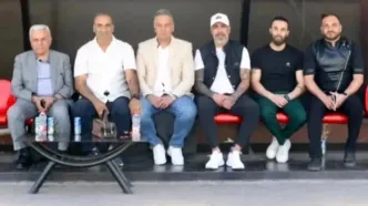 اشکان دژآگه در اردوگاه پرسپولیس (عکس)
