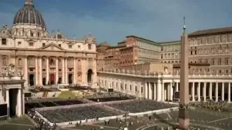 ببینید | اولین تصاویر از واتیکان پس از اعلام خبر درگذشت پاپ فرانسیس رهبر کاتولیک‌های جهان